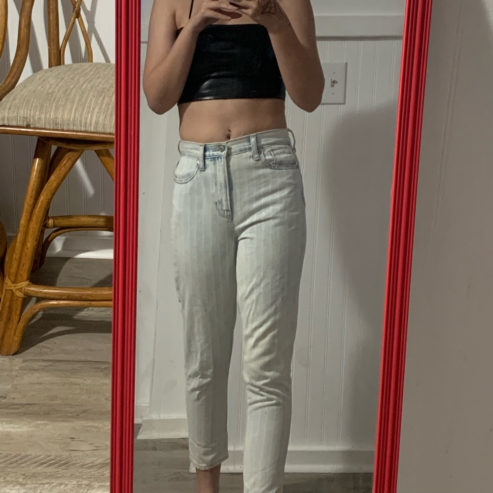 Light blue striped mom jeans American eagle